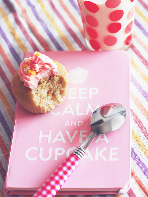 Keep calm and have a cupcake